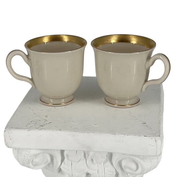 American Manor Shenango Templar Ivory Gold Rim Demitasse Teacups Elegant Vintage - Picture 3 of 15